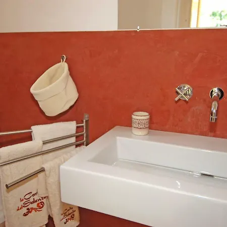 Casa Vacanze La Corte Torre Vado