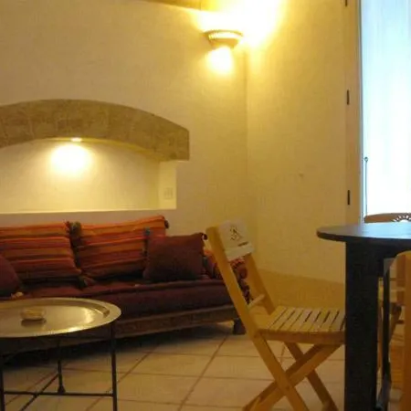 Casa Vacanze La Corte 3*
