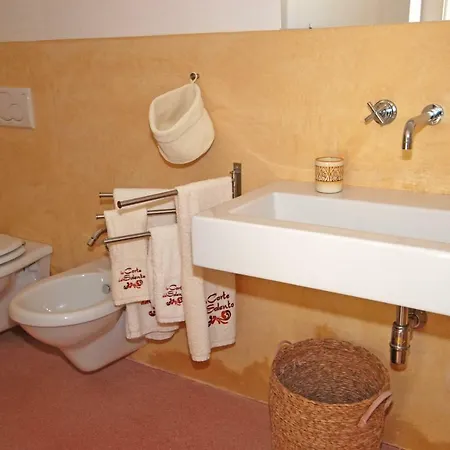 Casa Vacanze La Corte 3* Torre Vado