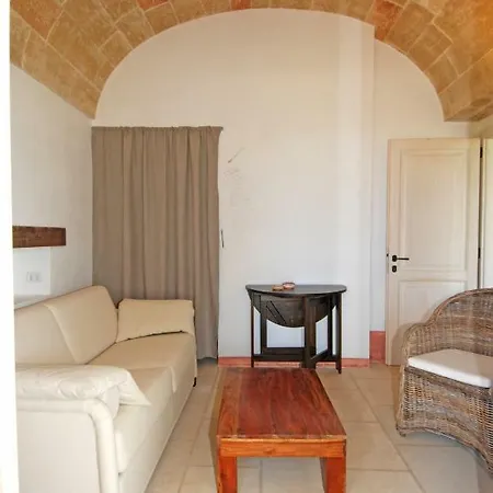 Casa Vacanze La Corte 3*