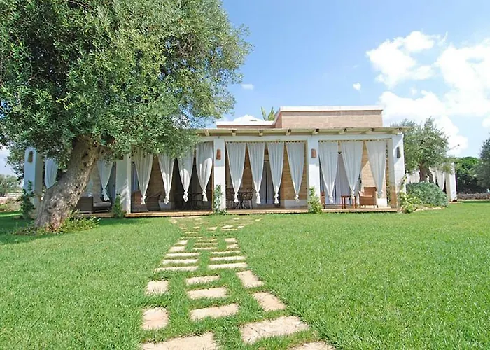 Casa Vacanze La Corte 3*