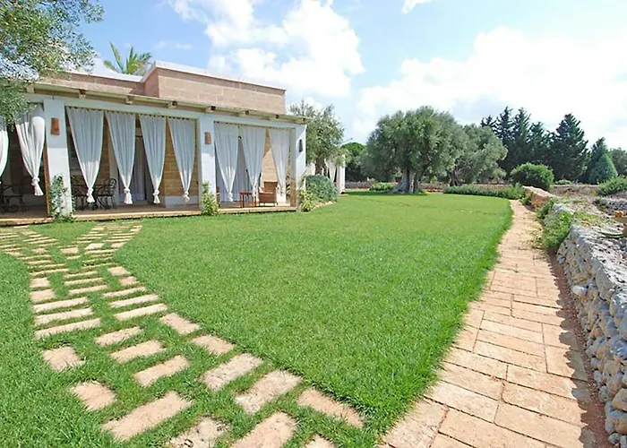 Casa Vacanze La Corte 3* 托雷瓦多