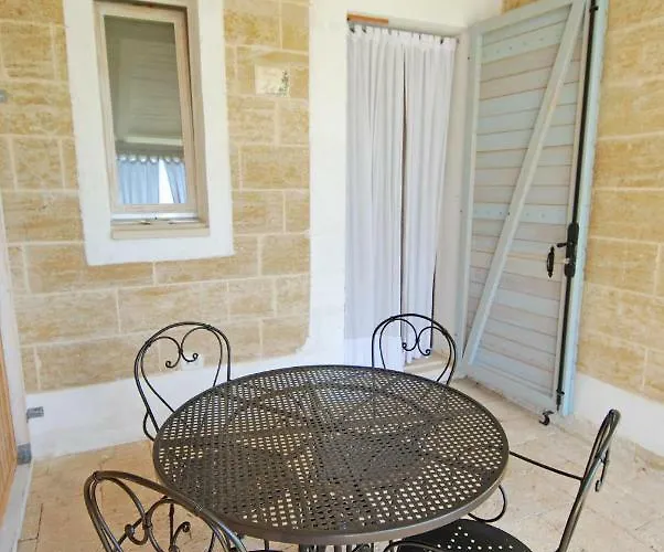 Casa Vacanze La Corte 托雷瓦多