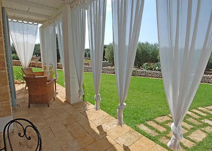 Casa Vacanze La Corte Lägenhetshotell 3*